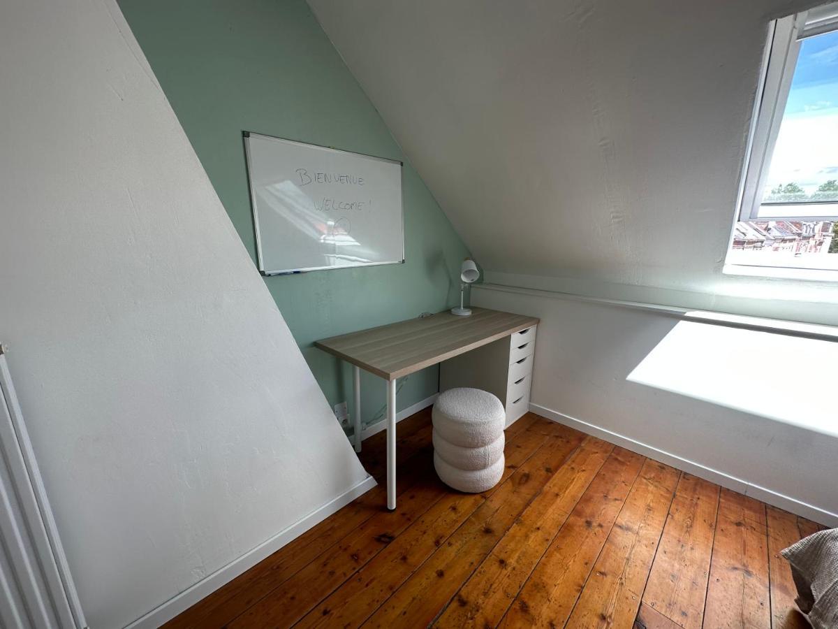 Amienoise 5 Chambres Proche Centre Ville อาเมียงส์ ภายนอก รูปภาพ
